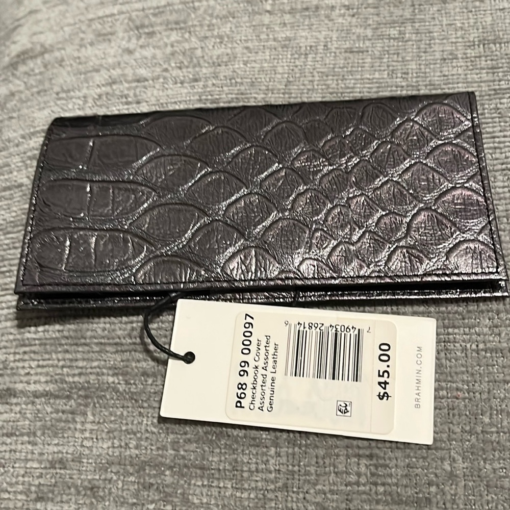 NWT Brahmin CHECKBOOK COVER